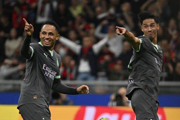 1729642744777079649.jpg 2179500049-612x612.jpg