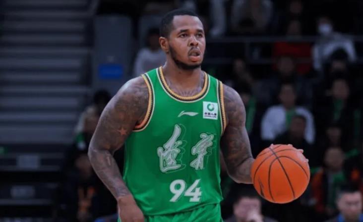 0分！辽篮新援持续低迷 球迷直言跟图雷一样 杨鸣还要忍多久