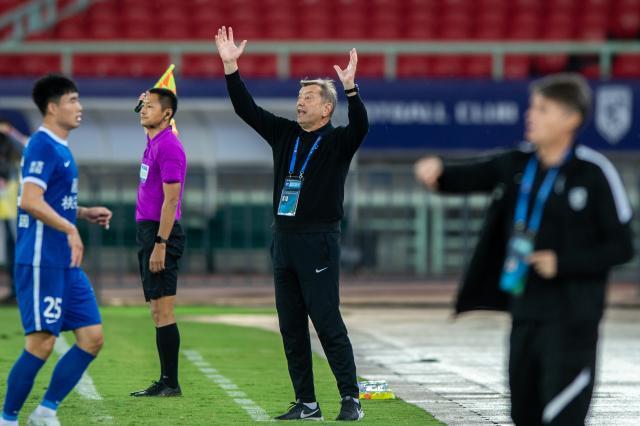 博鱼体育平台-萨布利奇总结沧州蜕变：坎特就是希望 相信能保级！