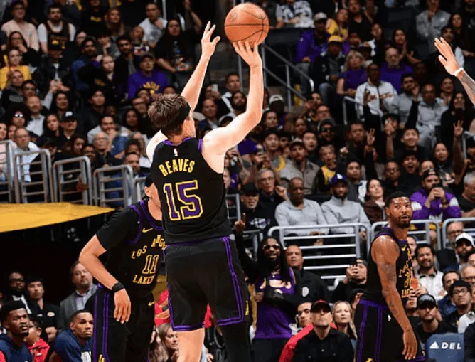 博鱼体育官方-ESPN预测明日比赛：湖人胜率34.4%，掘金胜率65.6%